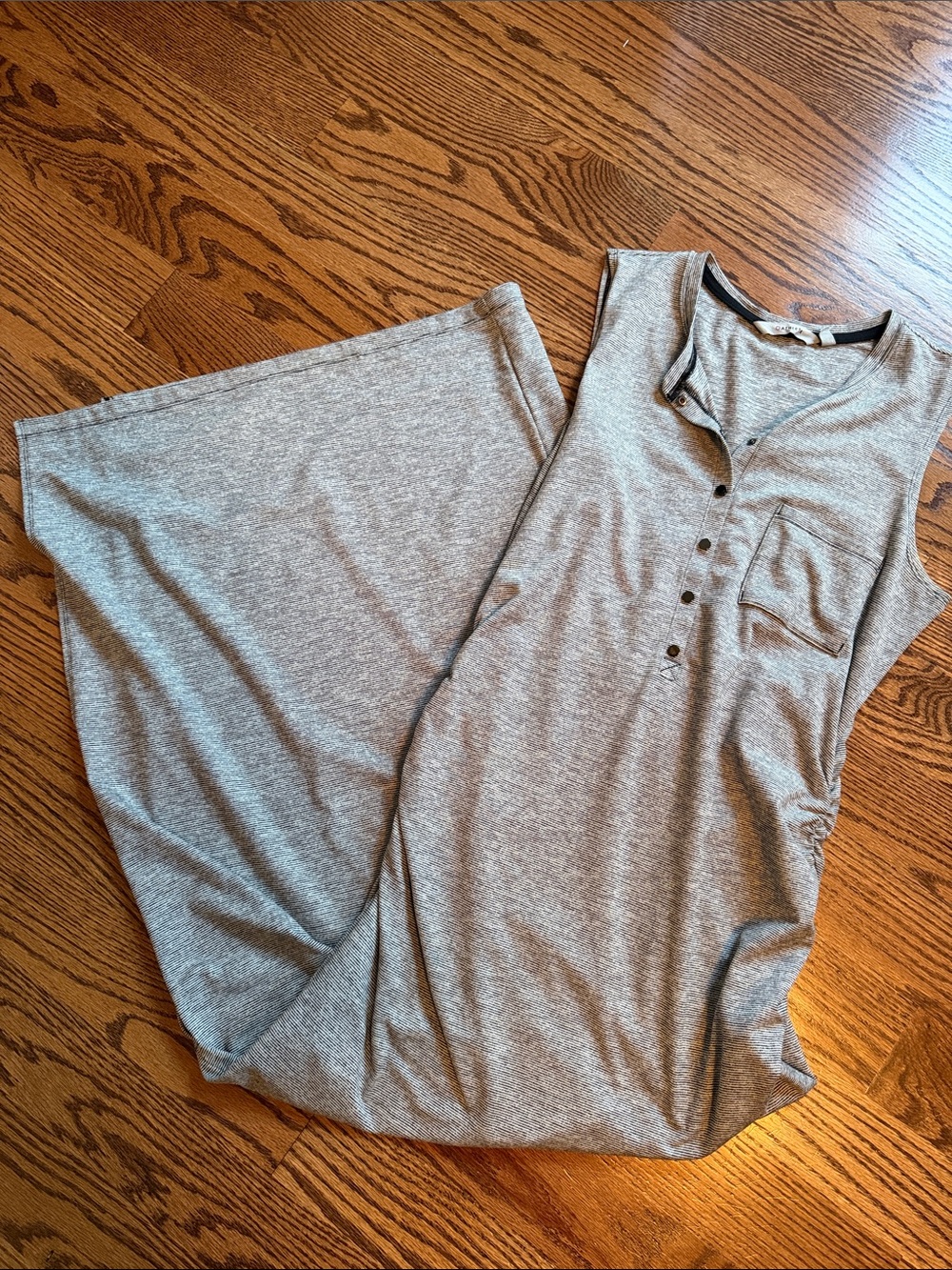 Athleta Sleeveless Heather Gray with Button Henley, Sz M